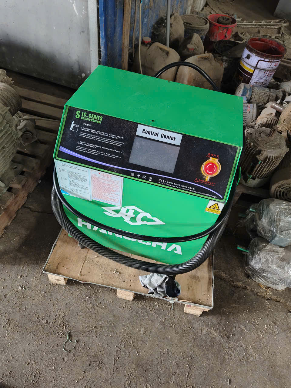 sac-xe-nang-dien-25-tan-ae Sạc xe nâng điện 2.5 tấn AE