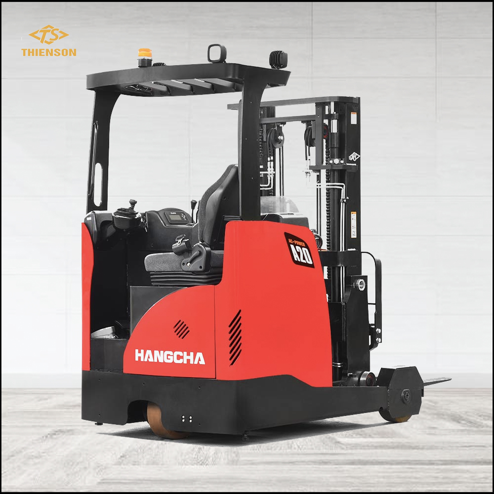 Xe Reach Truck 2 tấn ngồi lái