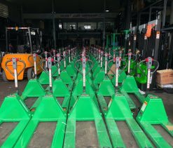 xe nâng tay điện 2 tấn Hangcha