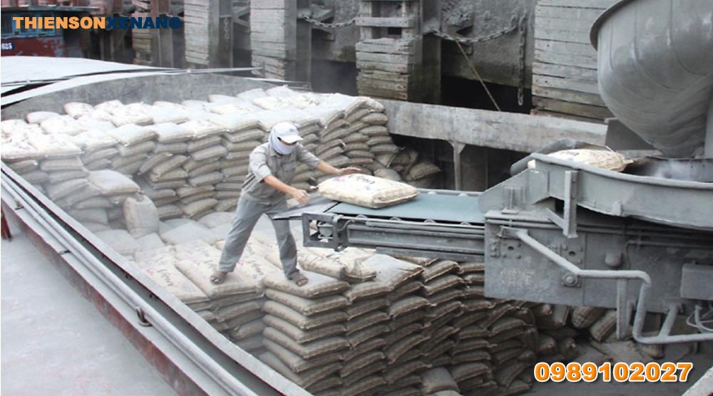 nhu cầu sử dụng xe nâng xi măng