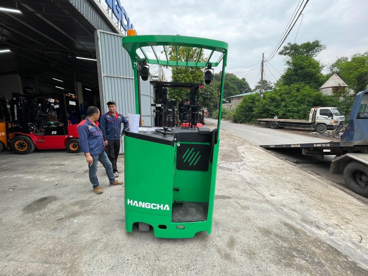 Xe nâng điện đứng lái 2 tấn