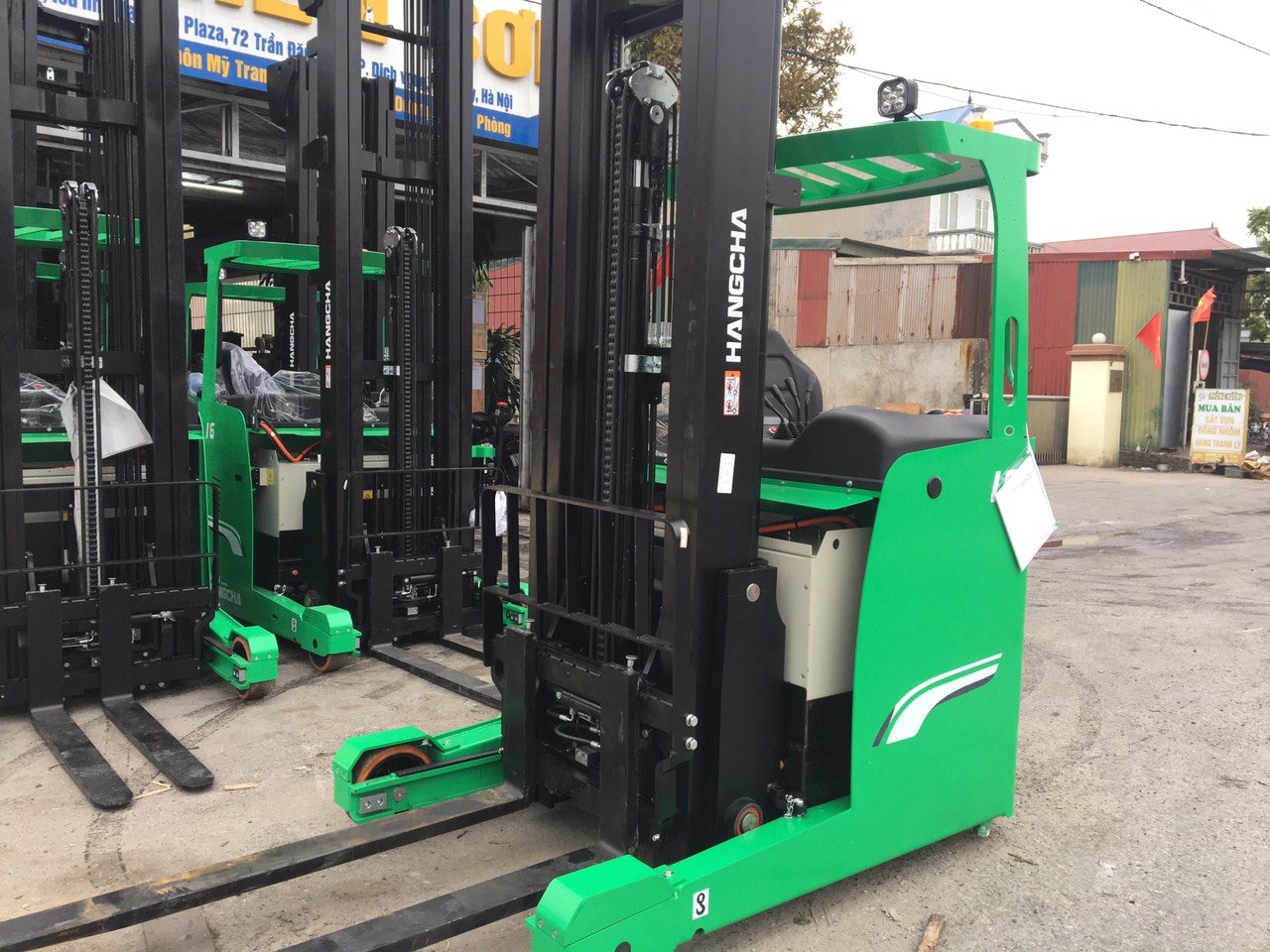 xe-nang-reach-truck-2-tan-lithium Xe nâng reach truck 2 tấn lithium