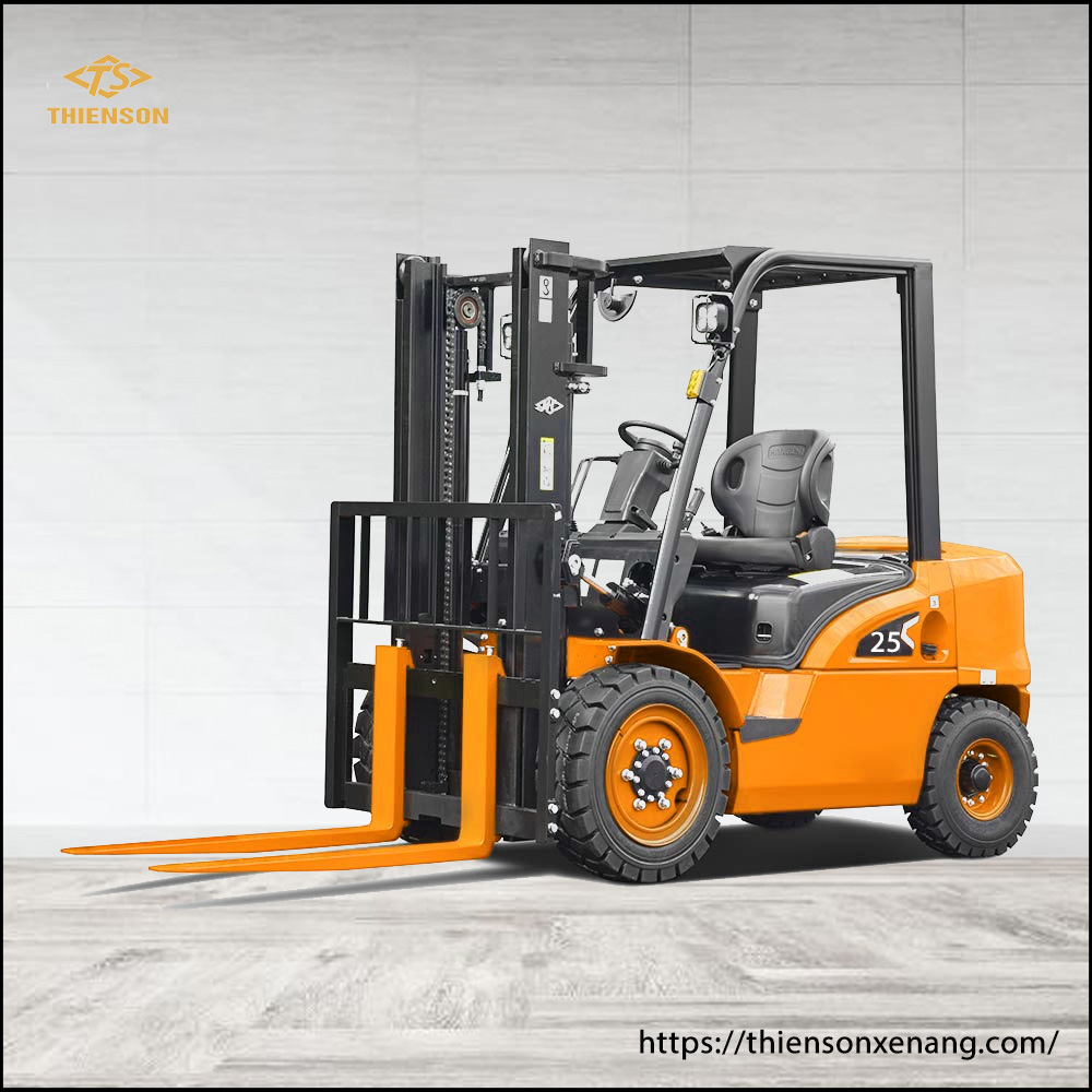 Xe nâng dầu 2.5 tấn giá rẻ Xe nâng dầu 2.5 tấn giá rẻ