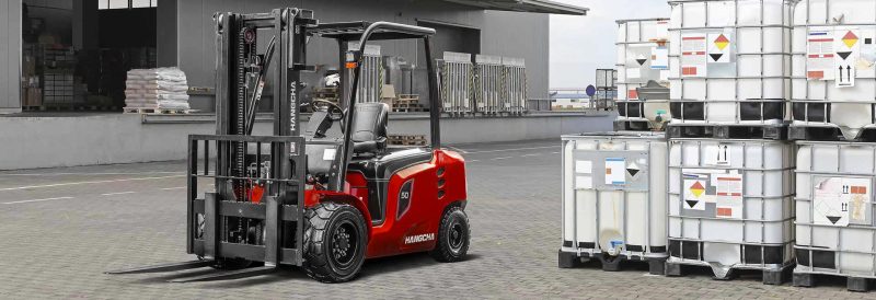 Mua xe nâng dầu 2.5 Hangcha chính hãng ở đâu?