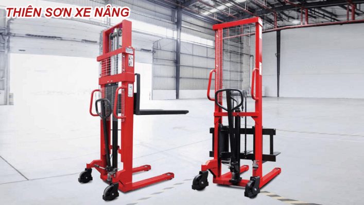 Xe nâng tay cao
