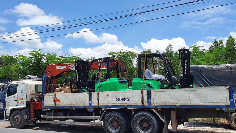 Tại Sao Nên Thuê Xe Nâng Mới