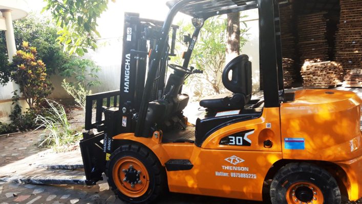 Xe nâng dầu 1.5 tấn X Series
