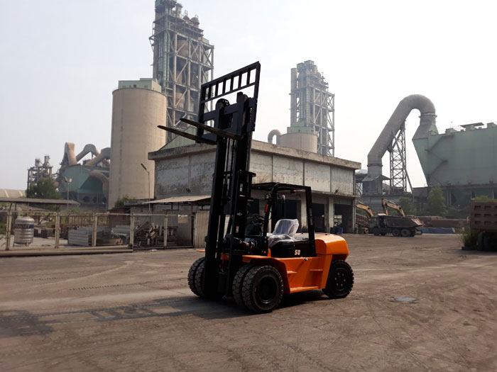 Đặc Điểm Xe Nâng Dầu 5 Tấn Hangcha