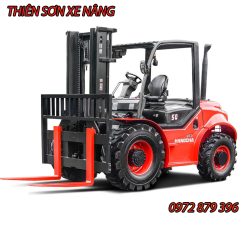 Xe nâng địa hình 5 tấn