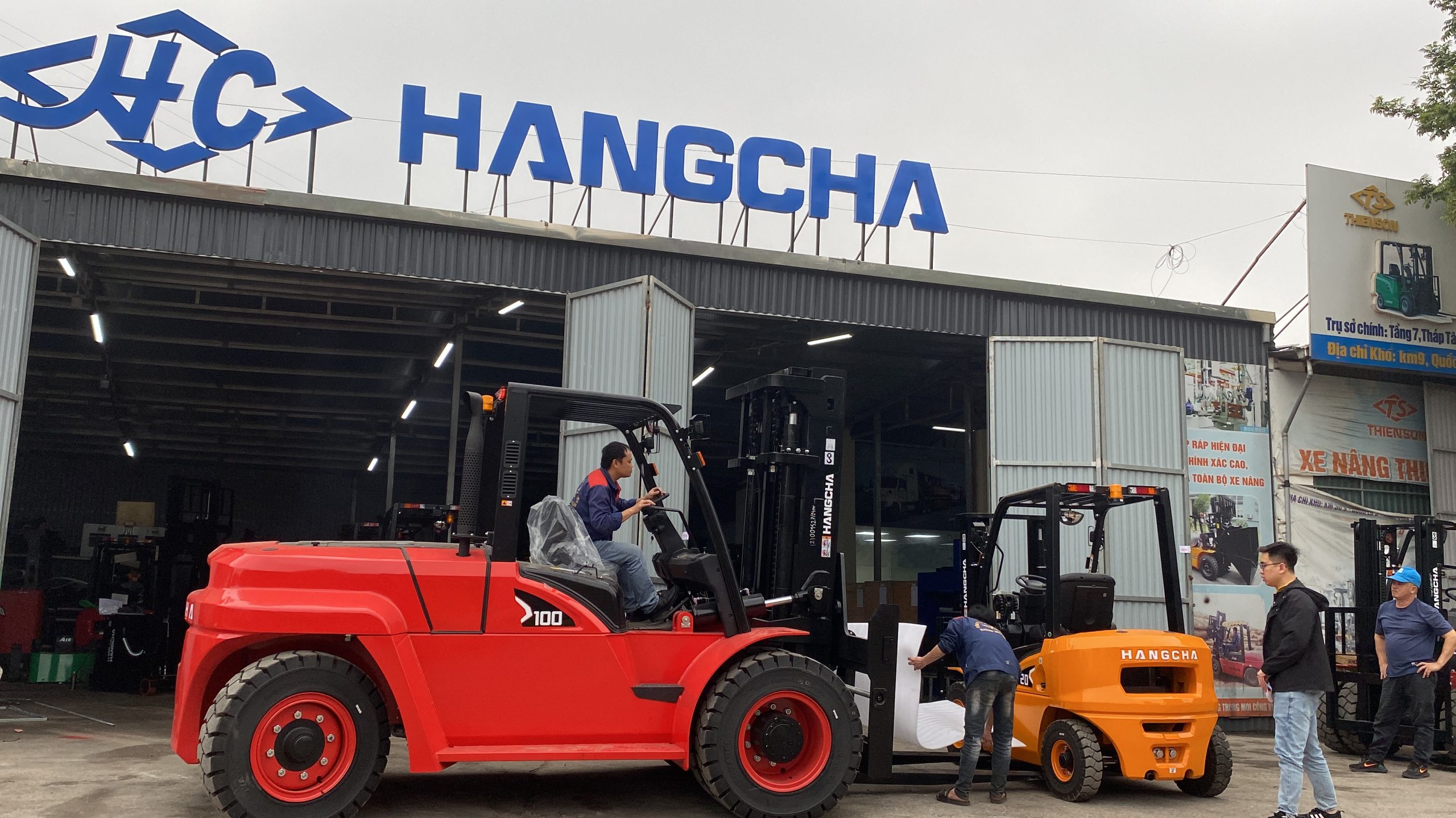 Mua phụ tùng xe nâng giá rẻ