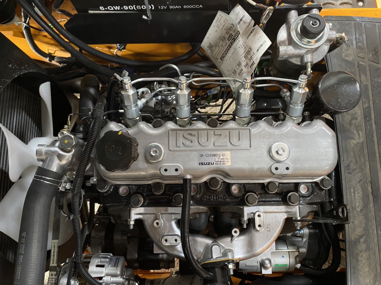 Động cơ xe nâng dầu 2.5 tấn Isuzu
