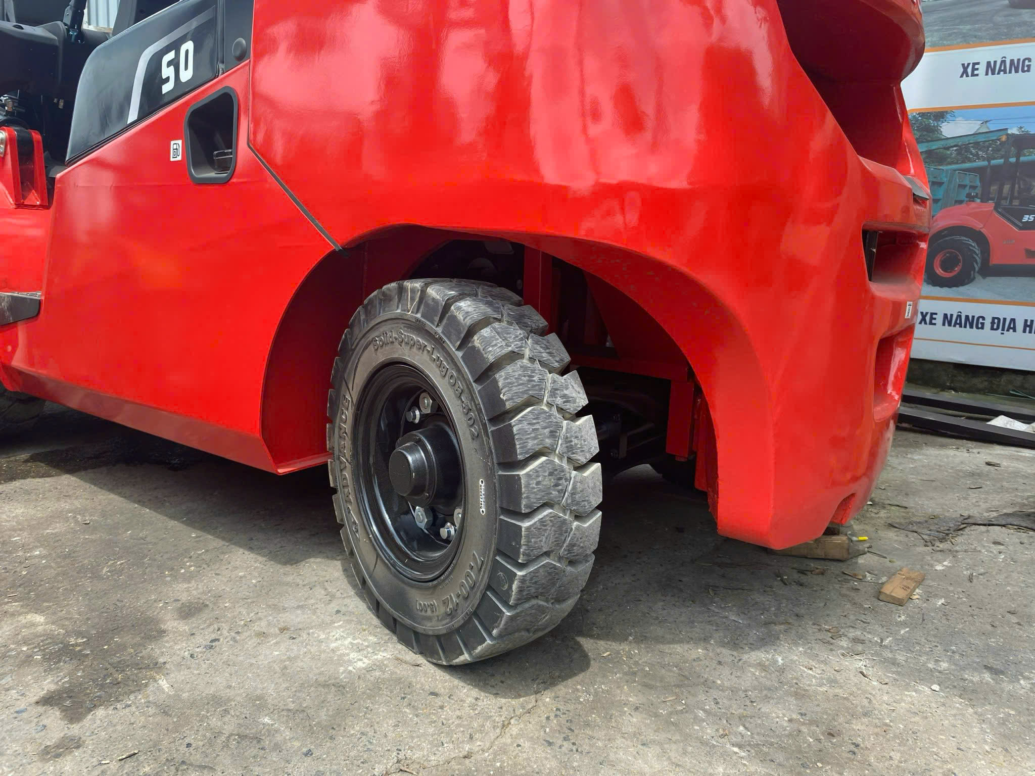 banh-xe-nang-5-tan Bánh xe nâng 5 tấn